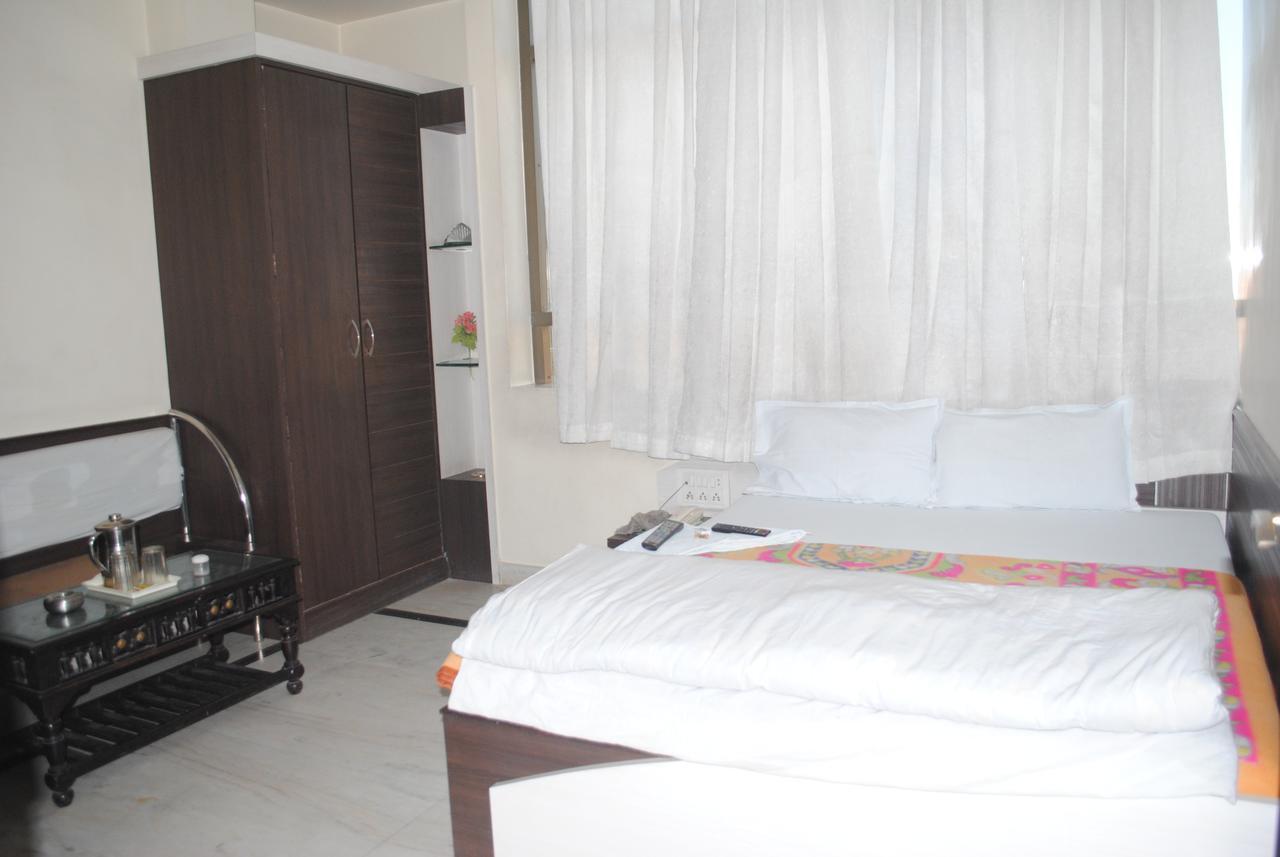 Hotel Vinayak Palace Nawalgarh Buitenkant foto