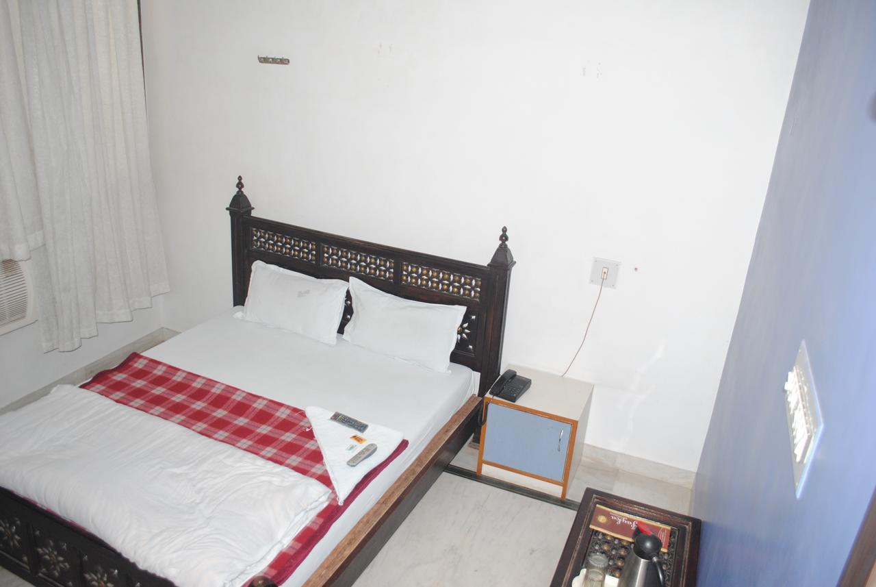 Hotel Vinayak Palace Nawalgarh Buitenkant foto